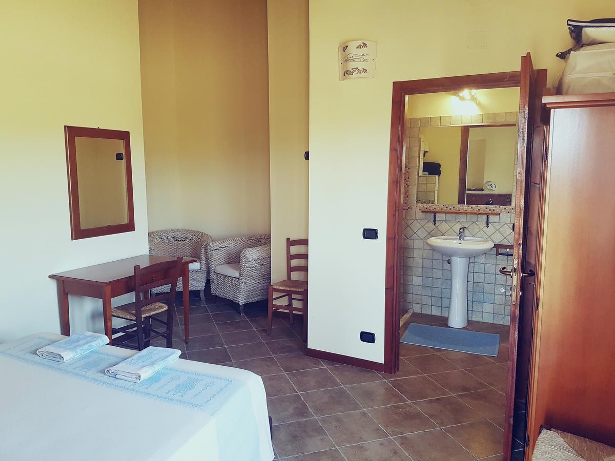 Agriturismo Gennemara B&B Perdaxius Exterior photo