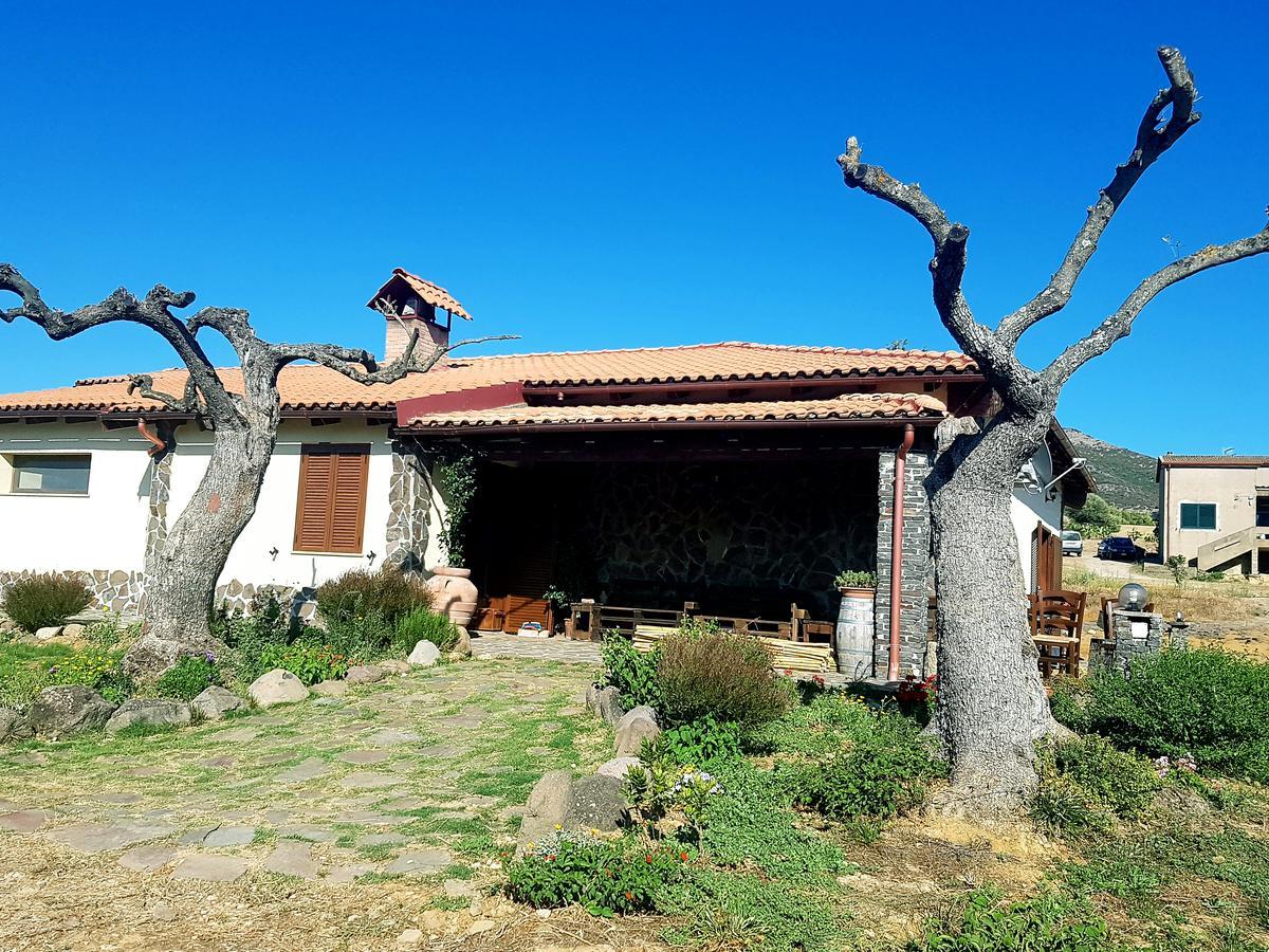 Agriturismo Gennemara B&B Perdaxius Exterior photo